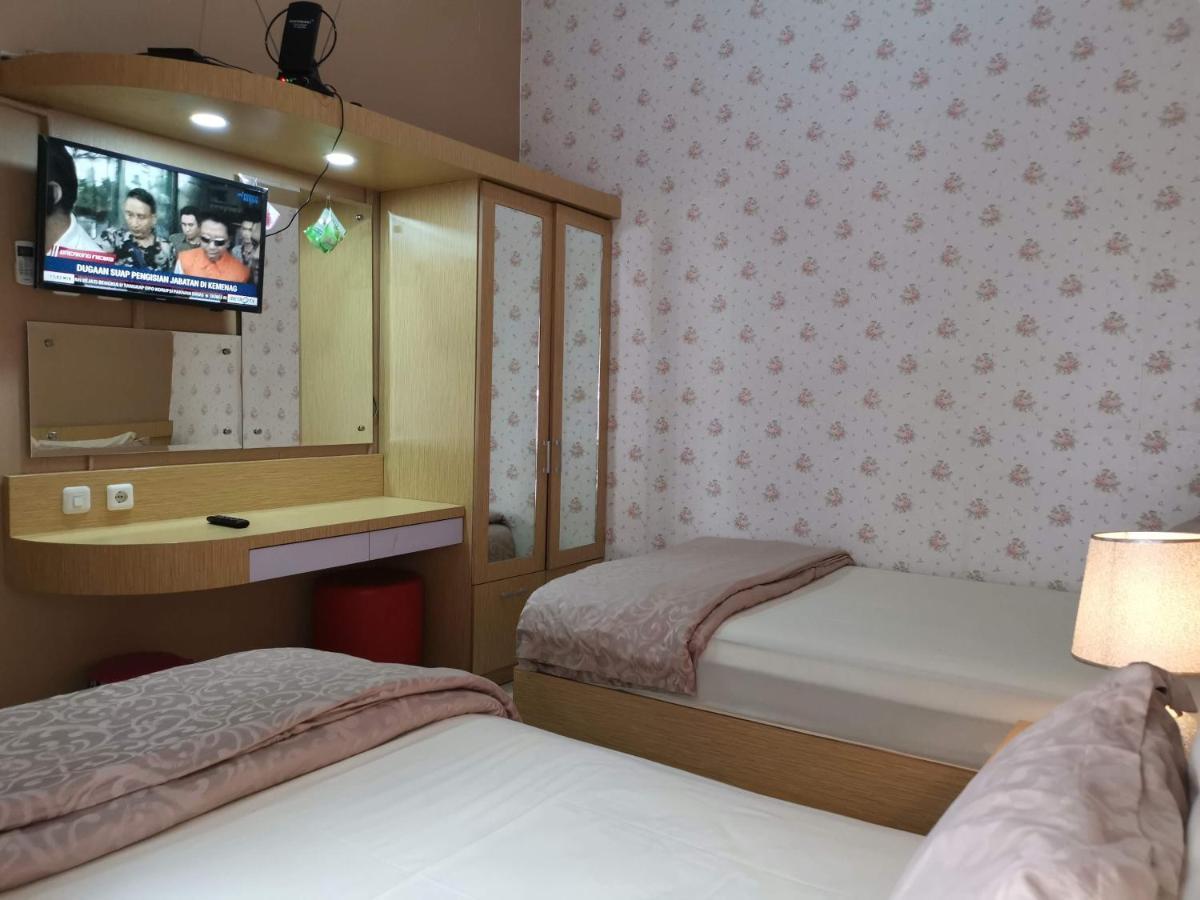 Nariska Suite Homestay Yogyakarta Exterior photo