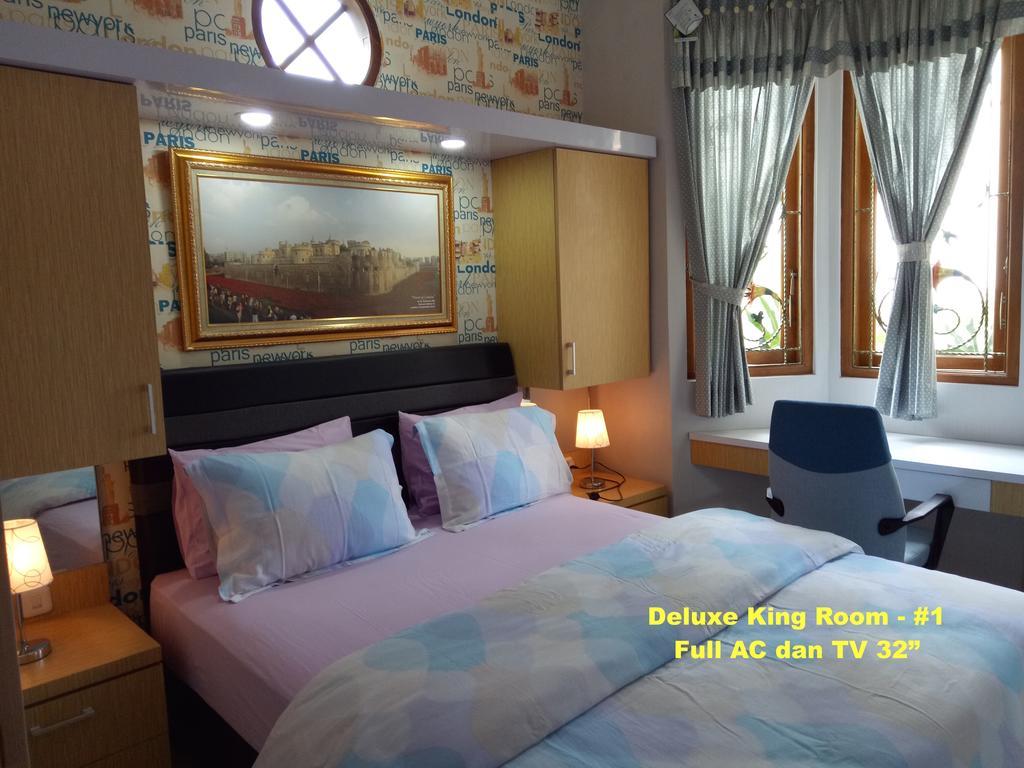 Nariska Suite Homestay Yogyakarta Exterior photo